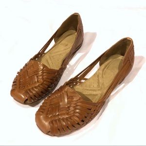 Naturalizer brown leather huarache sandals